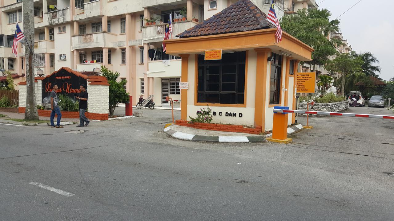 Anjung Homestay セパン エクステリア 写真